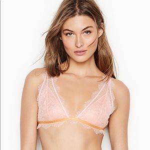 VICTORIAS SECRET Pink Lace Bralette